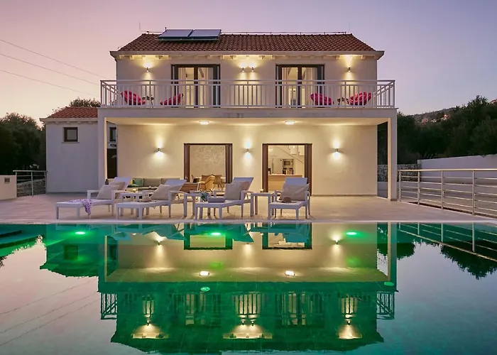 Callista Villa
